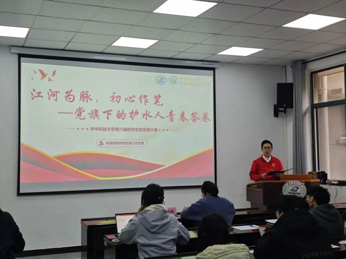 一群人在房间里的电视 AI 生成的内容可能不正确。